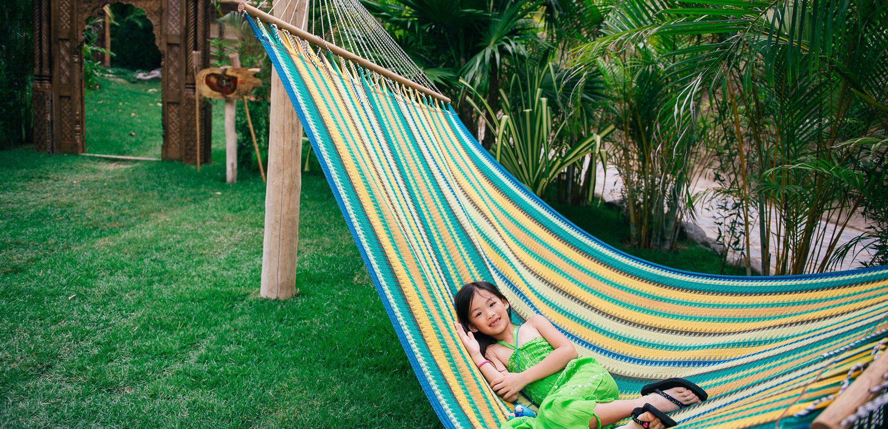 amor-boutique-hotel-girl-hammock-jungle-spa