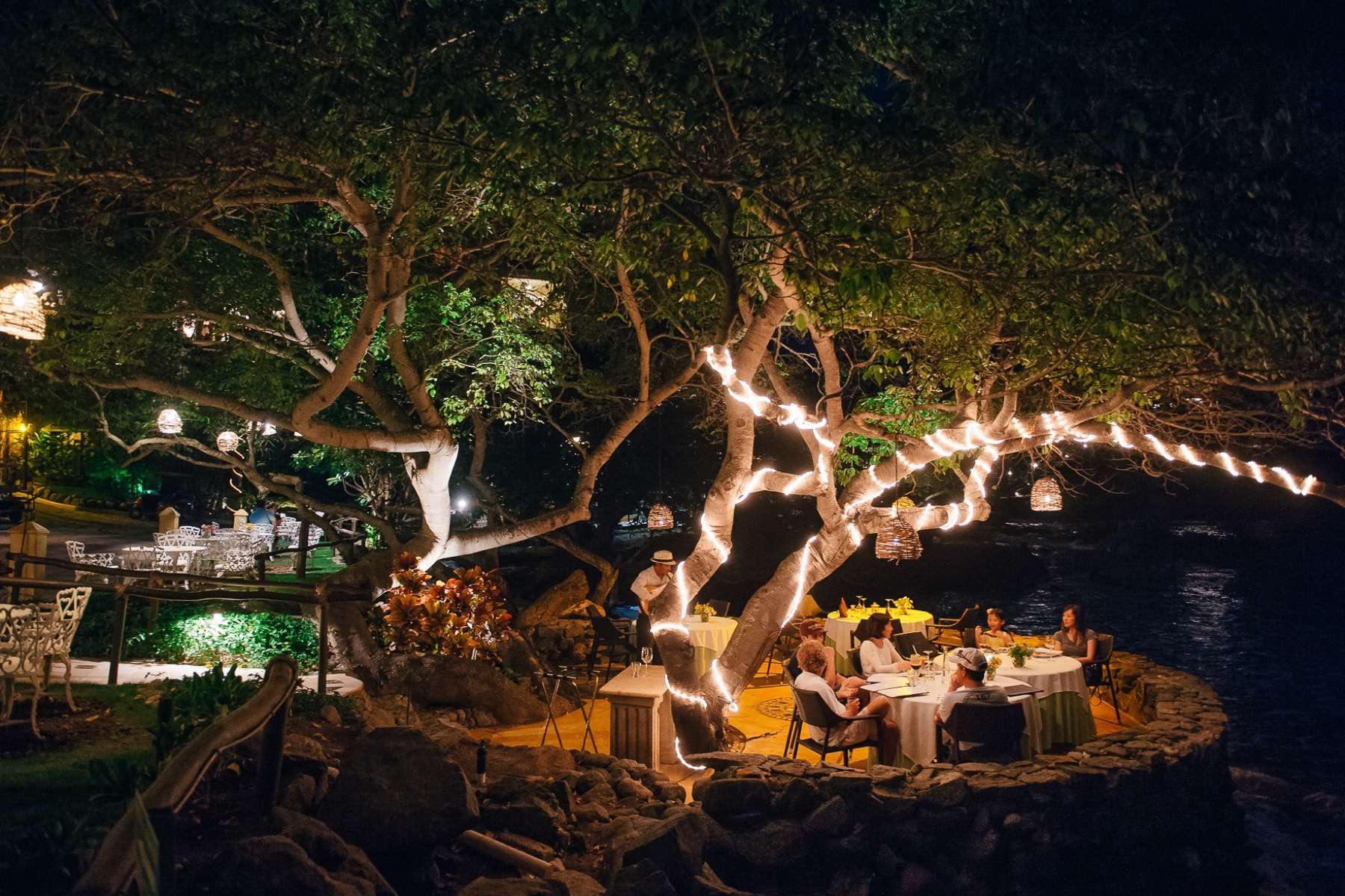 amor-boutique-hotel-o-restaurant-sayulita-mexico-romantic-dinner