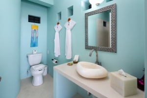 Villa Terraza-amor-boutique-hotel-sayulita-second-bedroom-bathroom