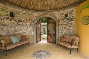 amor-boutique-hotel-la-paz-gorgeous-rotunda-entrance-palapa-stonework