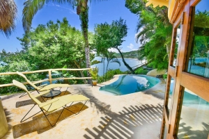 amor-boutique-hotel-la-paz-oceanview-pool