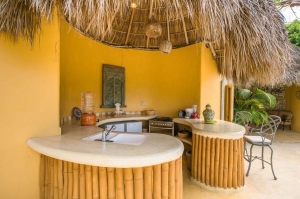 amor-boutique-hotel-la-paz-outdoor-kitchen