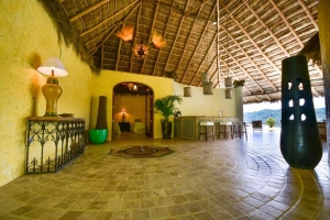 amor-boutique-hotel-panoramicas-Besito-Dulce-outdoor-living-area