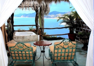 amor-boutique-hotel-mi-amor-lounge-chairs-ocean-view