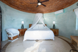 amor-boutique-hotel-sayulita-villa-arboles-ocean-view-bedroom-king-bed