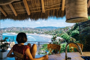 amor-boutique-hotel-sirenita-ocean-view-from-balcony
